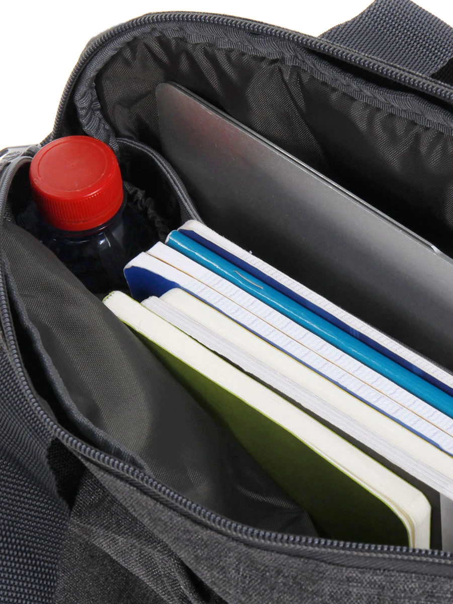 Sac Ordinateur Eastpak Tomsin 15 Pouces – Image 9